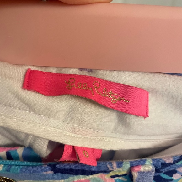 Lilly Pulitzer Callahan Stretch Shorts Fansea Pants Size 0 - Picture 3 of 3